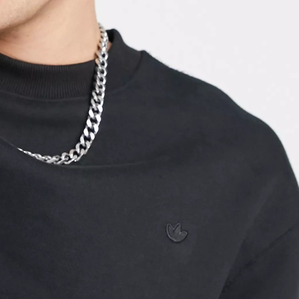 Classic Premium Clean Design Crewneck Sweatshirt - Picture 2 of 14